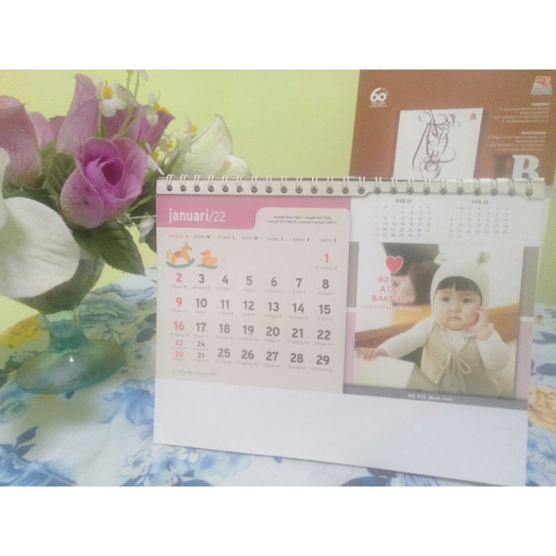 

kalender meja motif anak bayi/baby tahun 2022
