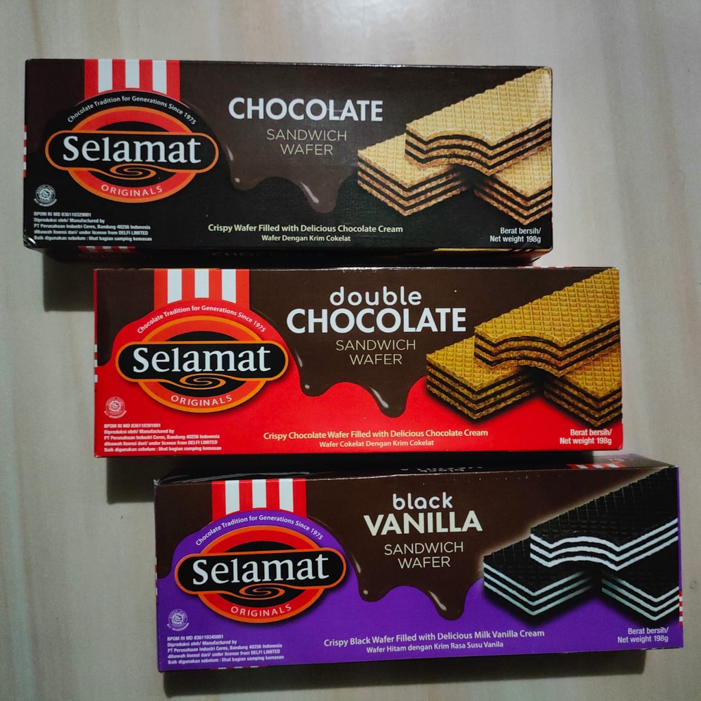 

Selamat SANDWICH WAFER Chocolate/Double Choco/Black Vanilla 145gr