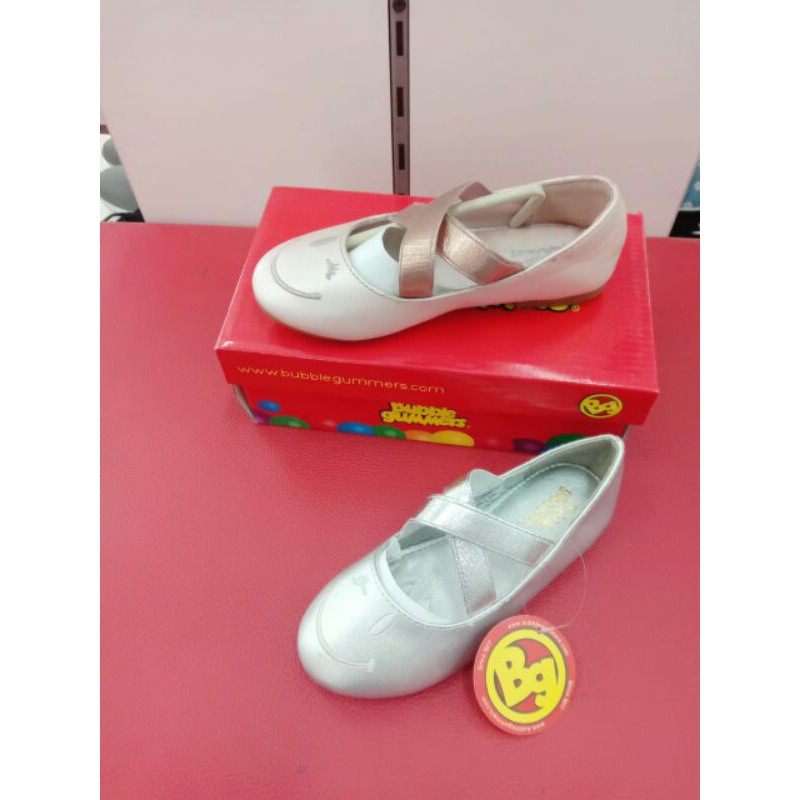 sepatu anak perempuan Bata Bubble gummers