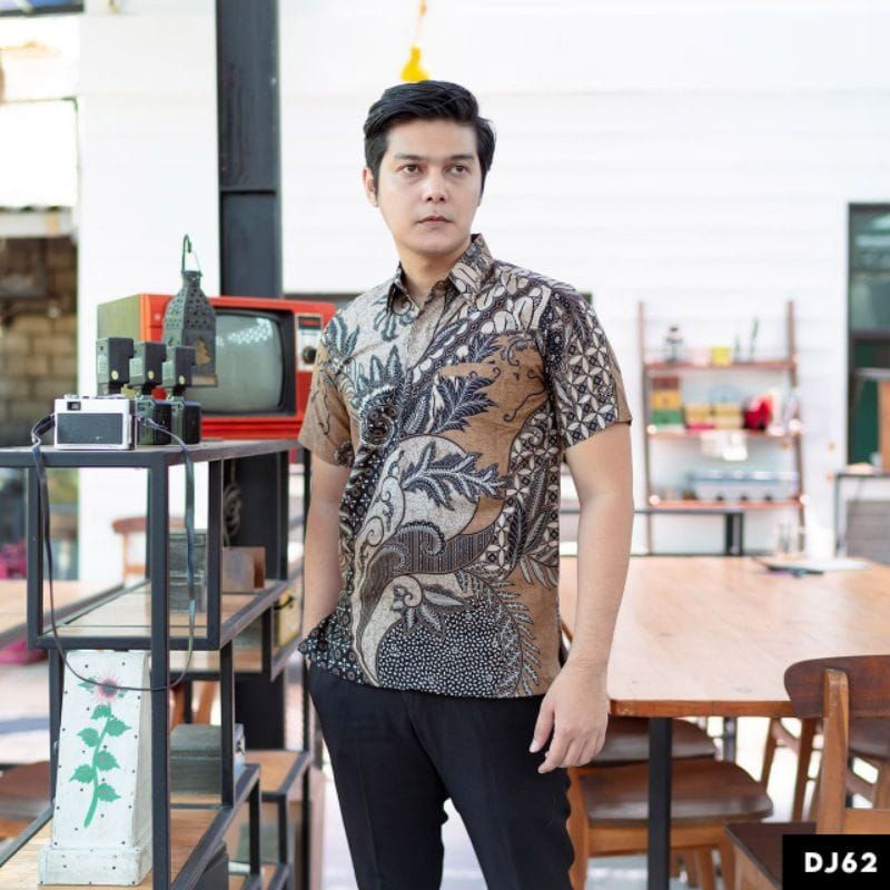 Tejo Anom Batik Pria Anyar Casual Modern Lengan Pendek Motif Baju Batik Pria Modern Soloan Lengan Panjang Pendek