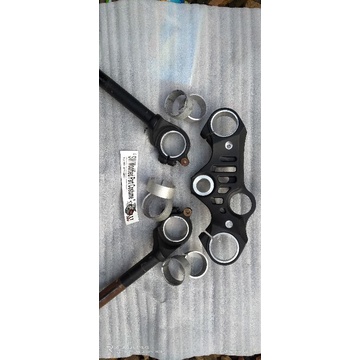 bushing buat segitiga Dan stang new mt25/r25