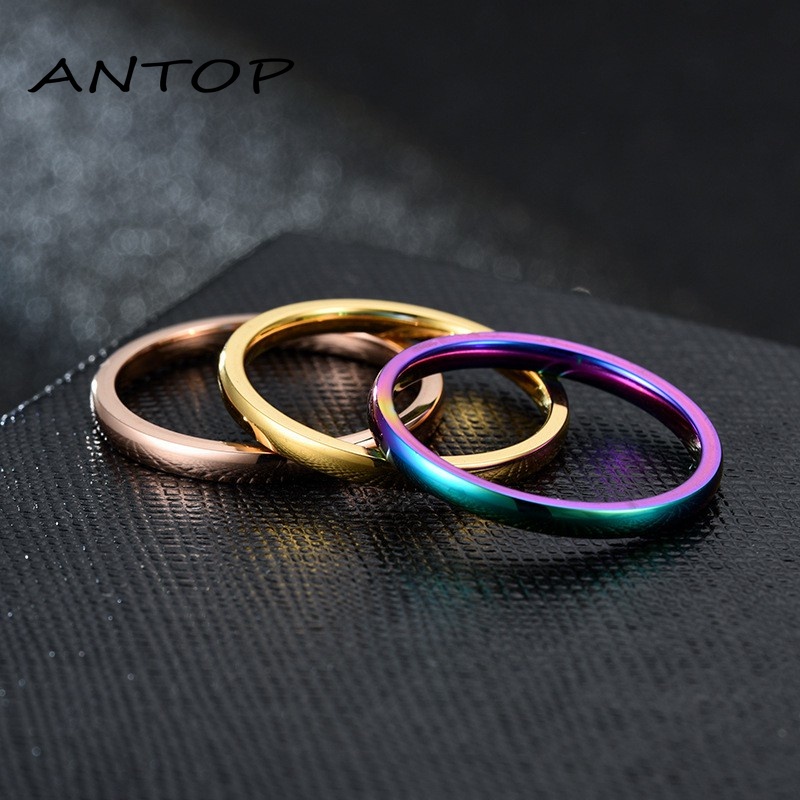 Cincin Pasangan Bahan Stainless Steel Titanium Warna Untuk Pria / Wanita ANTOP