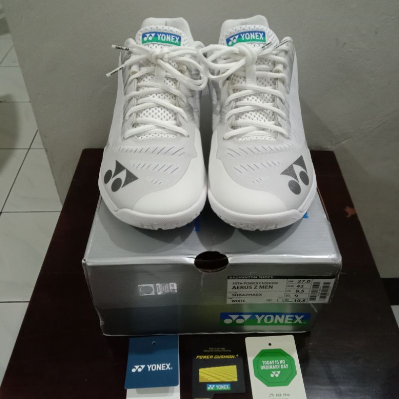 Sepatu Yonex Aerus Z 75Th Anniversary Original (Second)