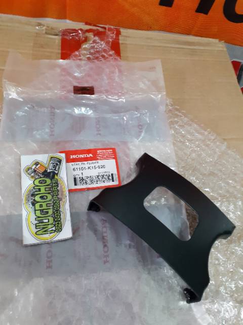 Stay Front Fender Braket Spakbor Depan New CB150R New CBR150R LED Original Honda