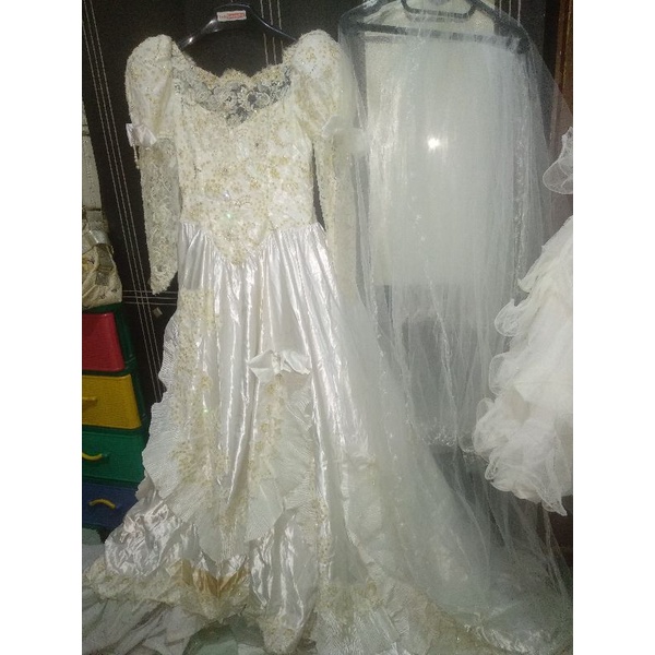 Preloved baju pengantin minus 1 set ld 100