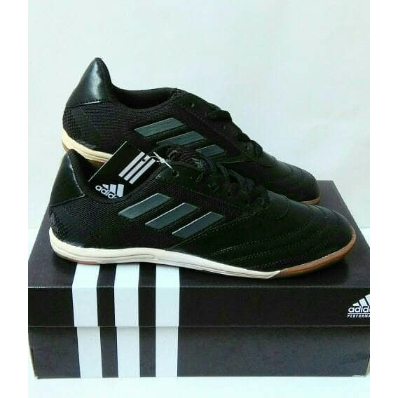 Sepatu Futsal Adidas Ace Black