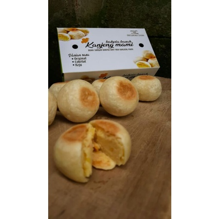

bakpia basah kanjeng mami