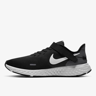 Sepatu Running/Lari Nike Revolution 5 