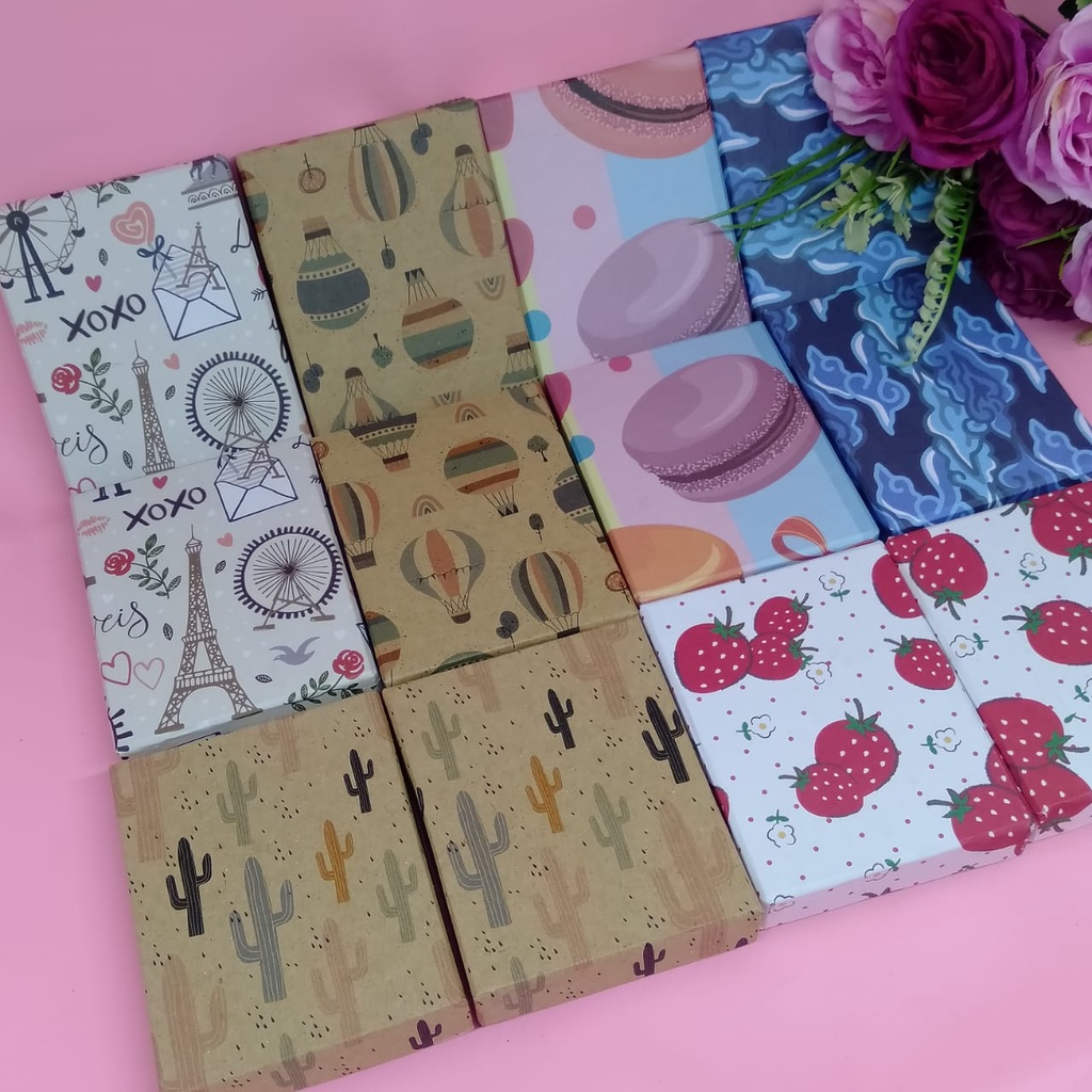

Kotak Logam Kotak Kado Gift Box Murah