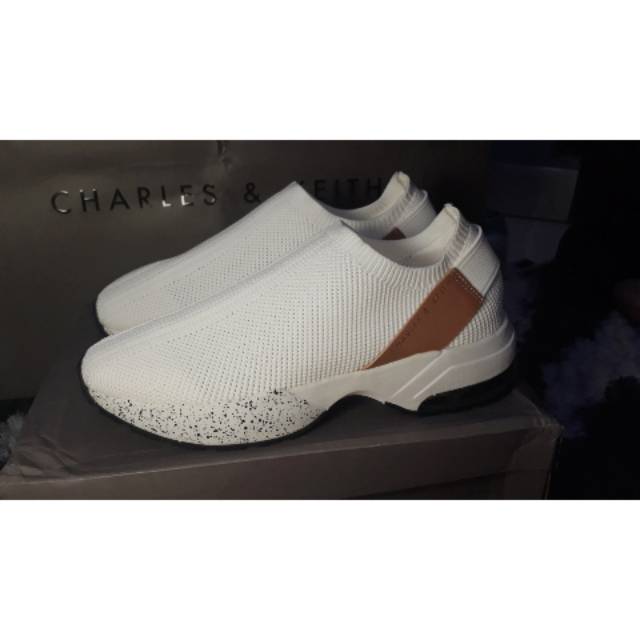 Sepatu charles&keith
