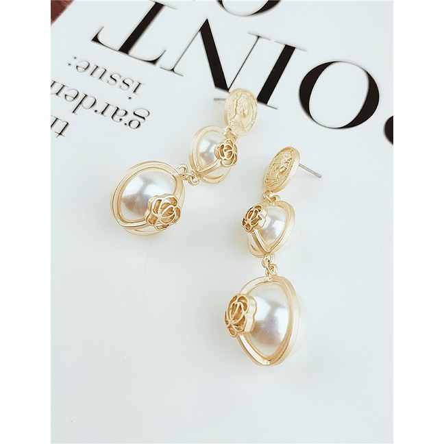 LRC Anting Tusuk Fashion Alloy Inlaid Pearl Stringed Ring Flower Earrings F40672