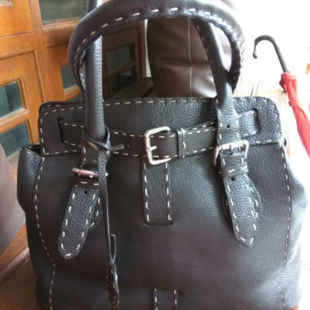 Tas Fendi Seleria handbag