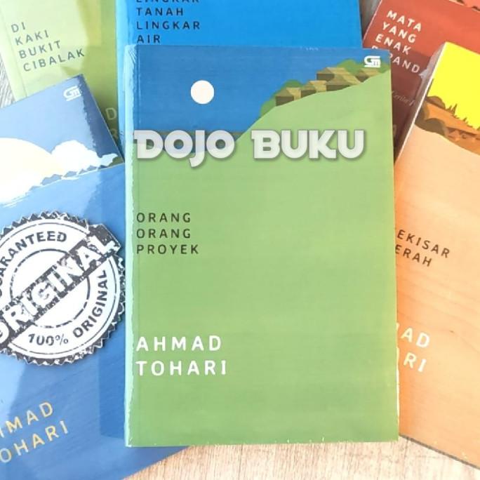 

Orang-Orang Proyek - Cover Baru by Ahmad Tohari Star Seller