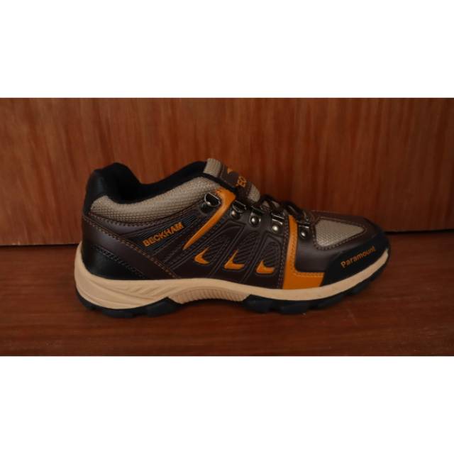 Sepatu Outdoor Beckham low Paramount