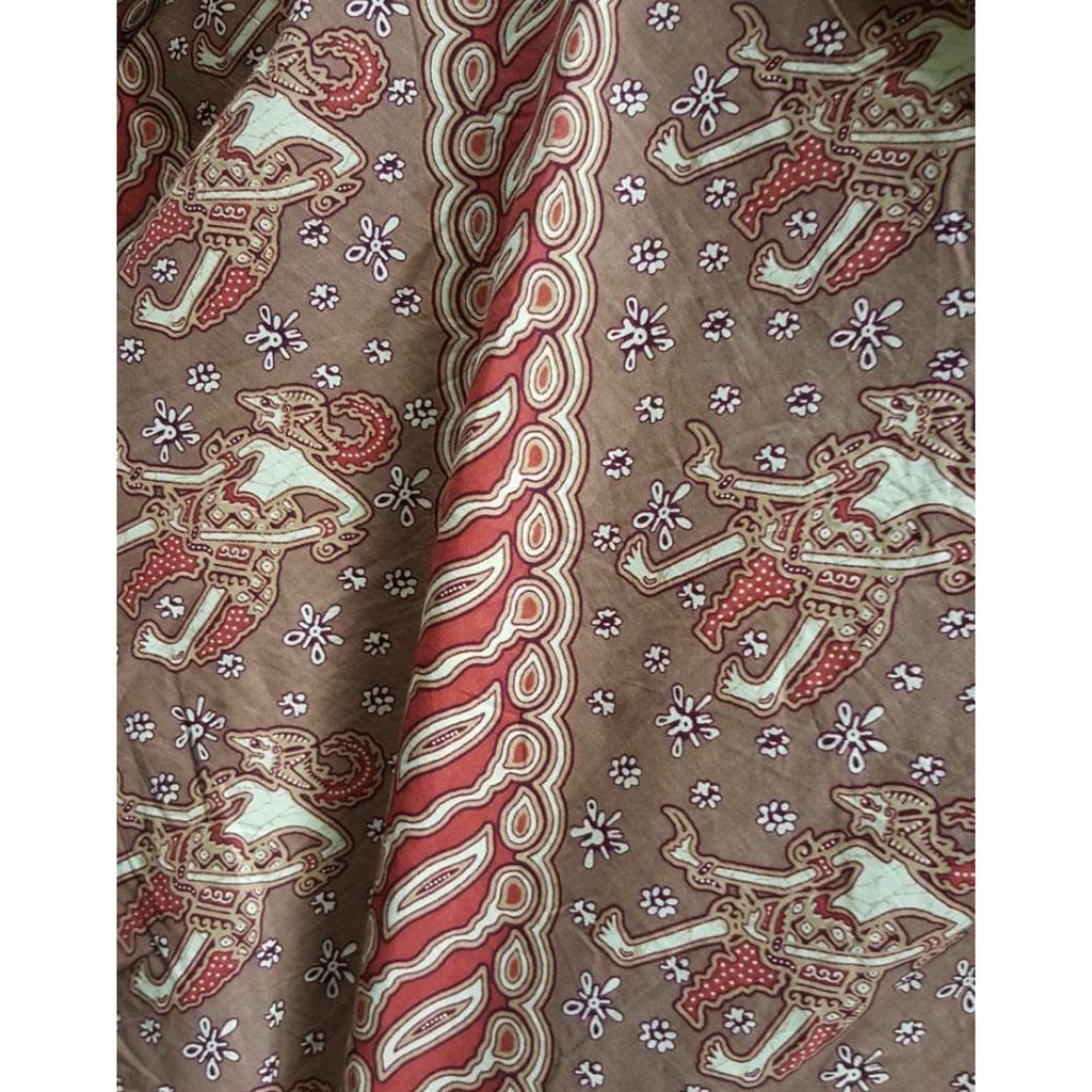 KAIN BATIK KATUN HALUS MOTIF WAYANG SARIMBIT LEBARAN