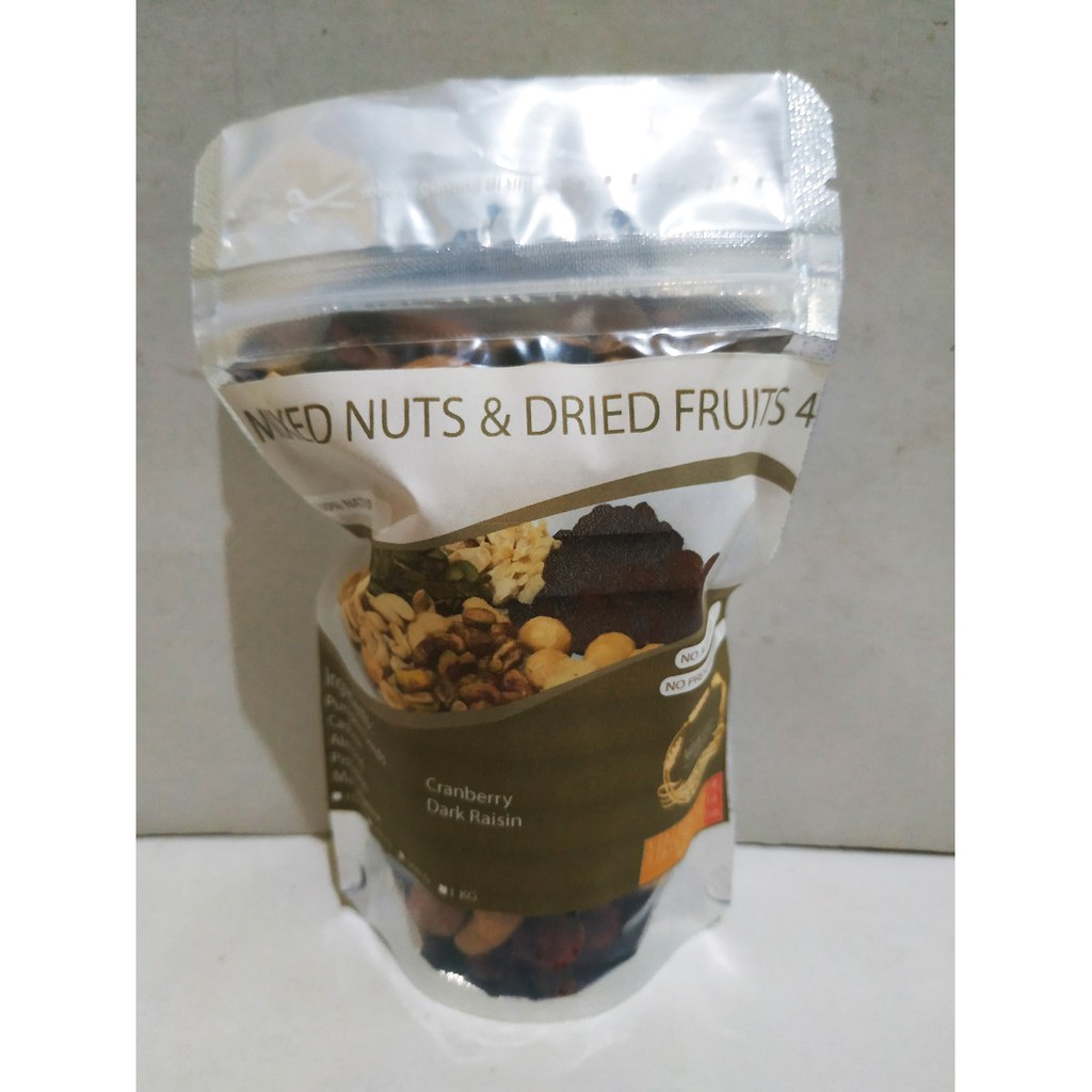 

Mixed Nuts and Dried Fruits 4 - 100 gr