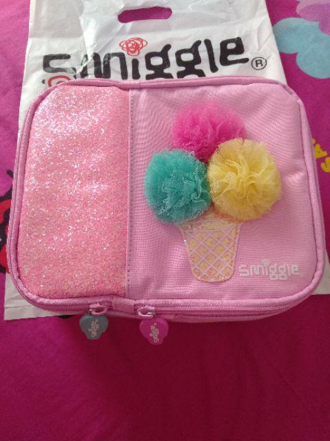 Lunchbox Smiggle / Kotak Bekal Smiggle Stylin - 100% Original