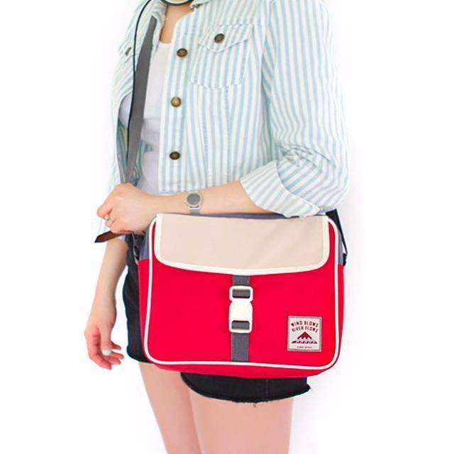 IRT 004 - Korean  Travel Travelling Iconic Cube Bag