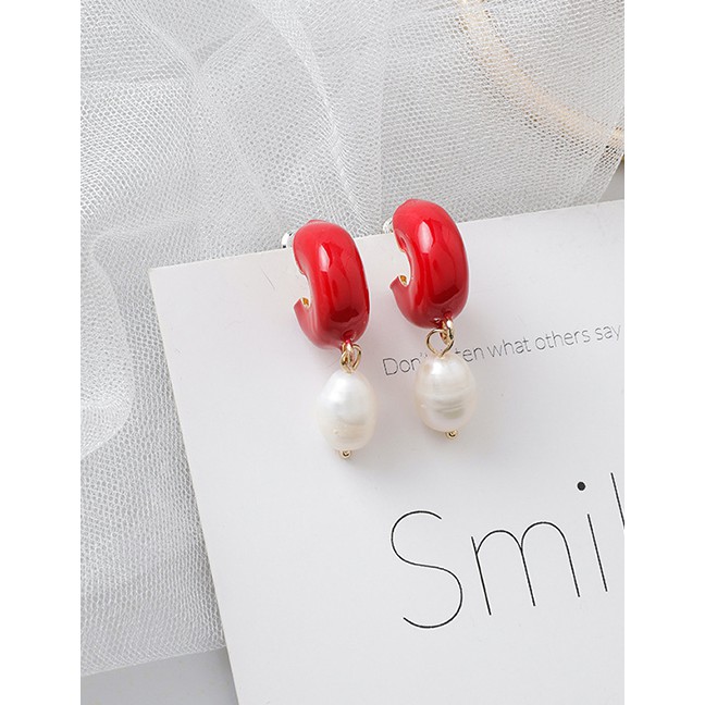 LRC Anting Tusuk Fashion C-shaped Drop Glazed Artificial pearl Earrings D55301