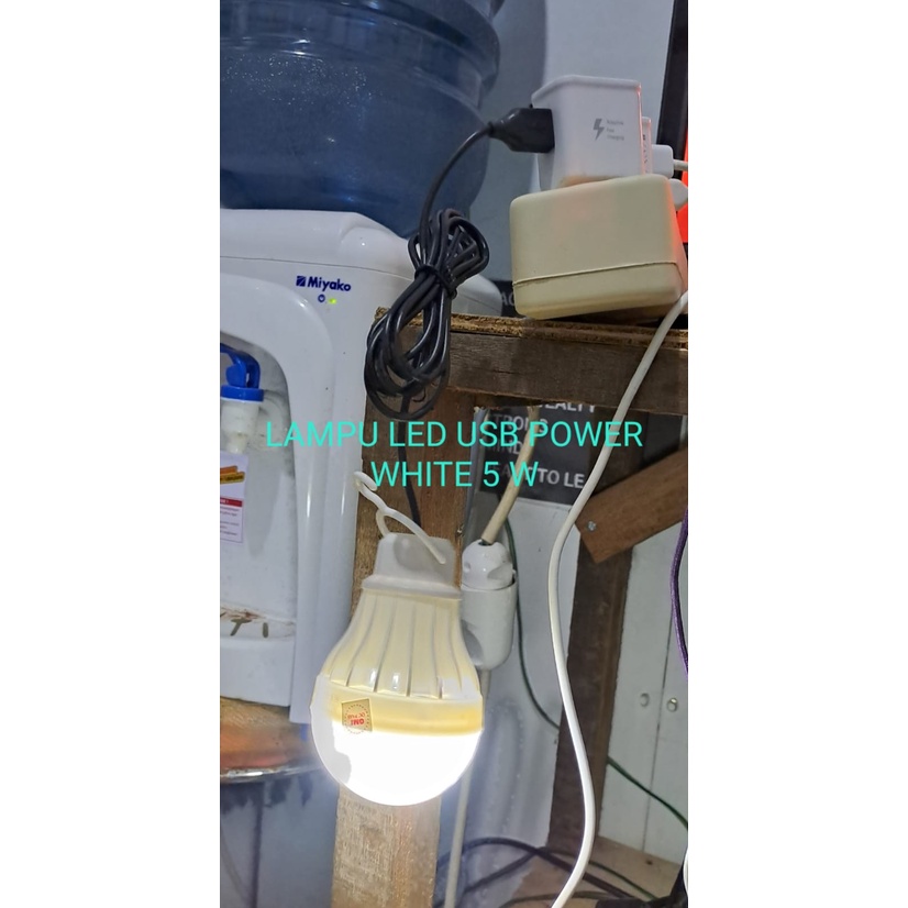 G622 ORIGINAL BOHLAM USB LAMPU 5 WATT TINGGAL COLOK USB WARNA CAHAYA PUTIH TERANG LISTRIK PORTABLE NIGHT LIGHT EMERGENCY  SLEEP WALL TEMBOK SLEEPING MALAM ENERGI SAVING POWER LAMP LEBIH HEMAT BISADIJADIKAN LAMPU TIDUR ATAU BACA SESUAI KEBUTUHAN ANDA