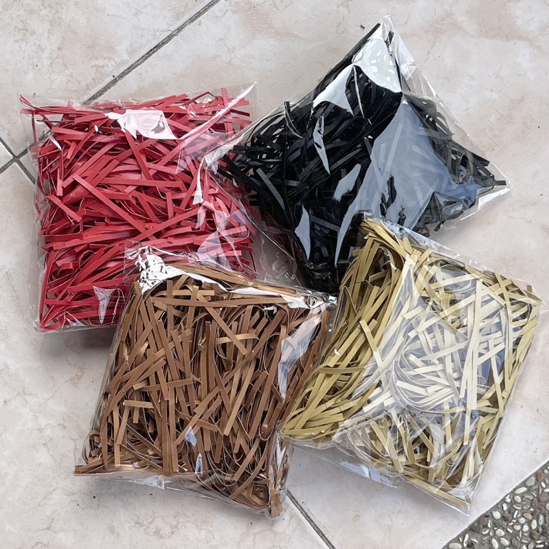 

SERUT KERTAS (Aksesoris Giftbox)
