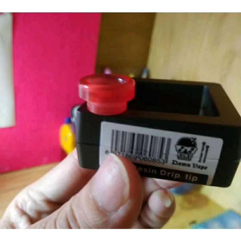 Driptip 810 Nitrous by Sarang Koko. Red Colors.