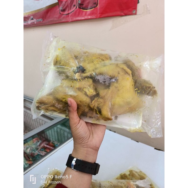 

Ayam pejantan ungkep utuh 700g