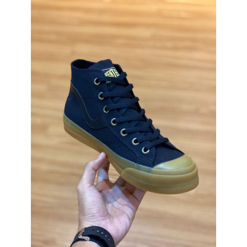 Sepatu Sneakers Lokal Murah Ventela Public Black Gum High 37-43