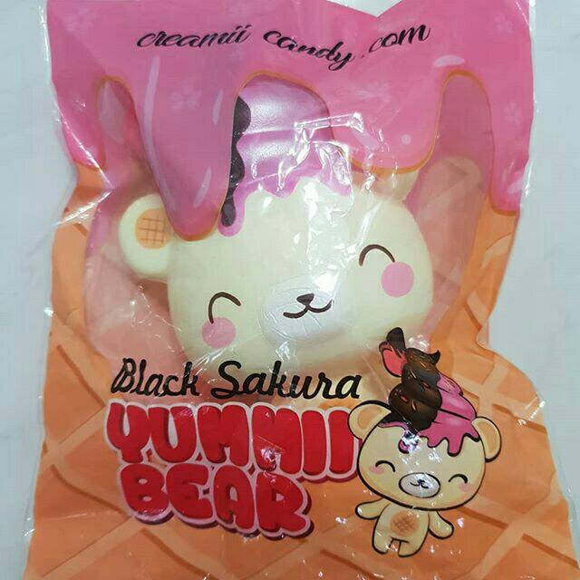 Yummiibear Black Sakura