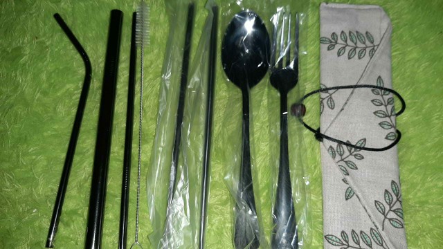 Cutlery Set Travel Sendok Garpu Sumpit Sedotan Warna Pouch Lipat