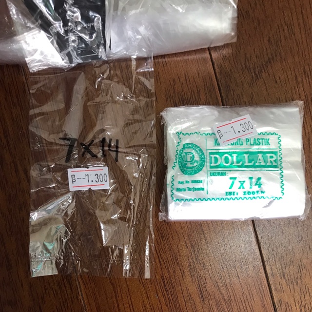 

Plastik Dollar 7x14