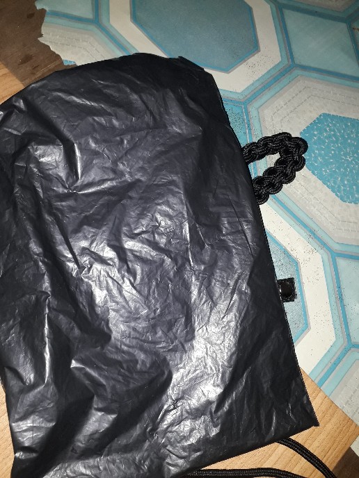 Ring Pentungan Hitam Plastik