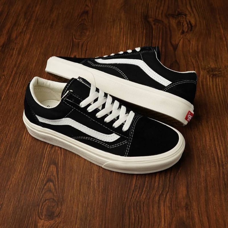 Sepatu sneaker vans old skool black white og premium bnib