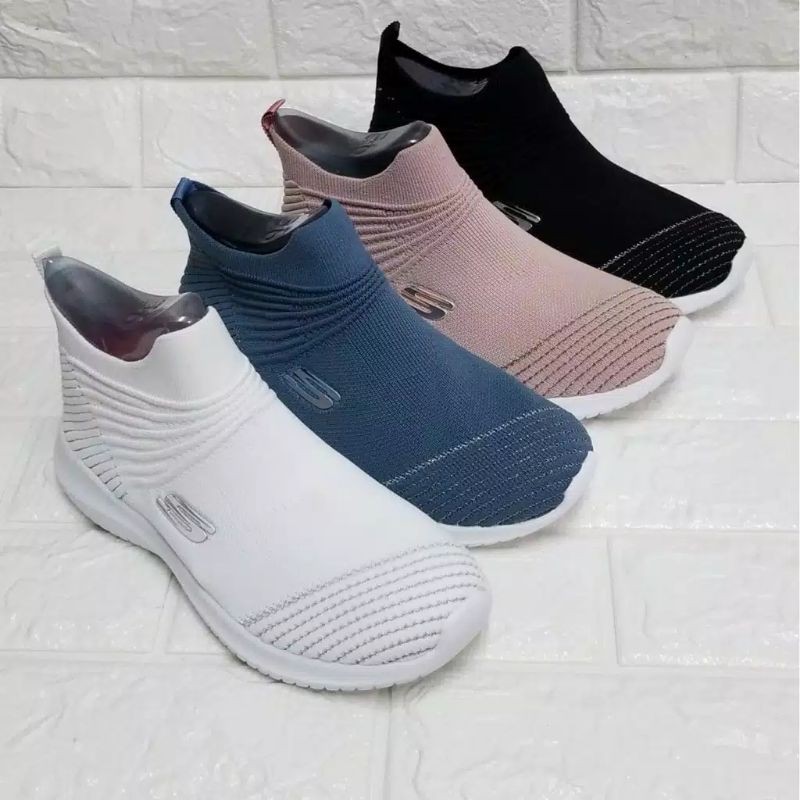 sepatu wanita Skechers muzin Boot