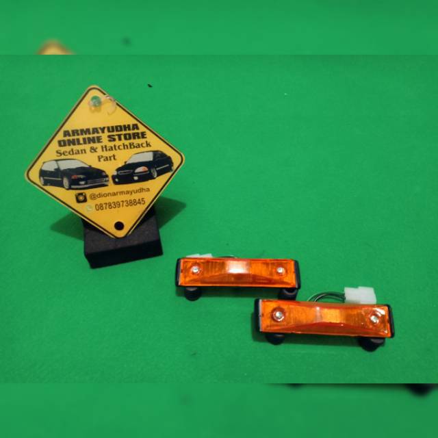 Lampu sein fender samping Toyota Corolla DX