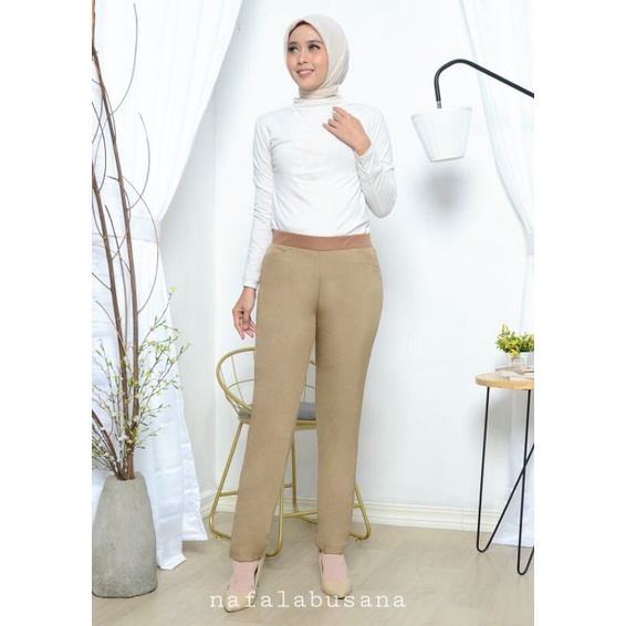 Celana Kerja Wanita Pinggang Karet  Bahan Import Srech/ Melar