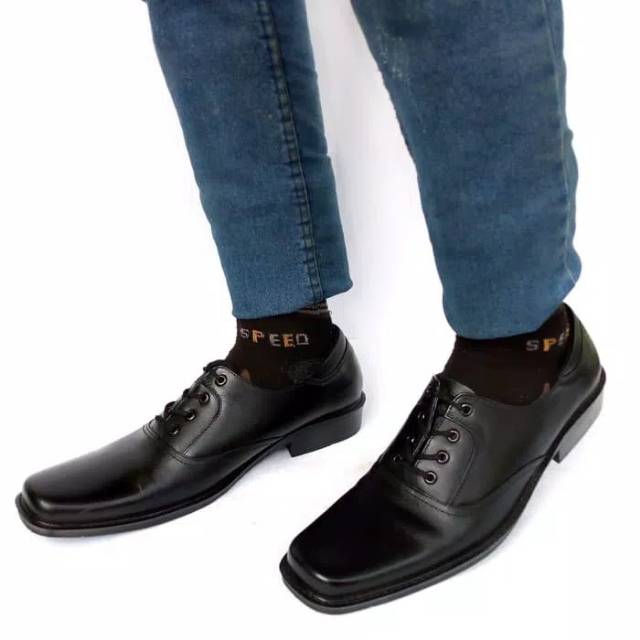 Sepatu formal Pria Kulit Asli Rasheda K 22 Pantofel Pria Big Size