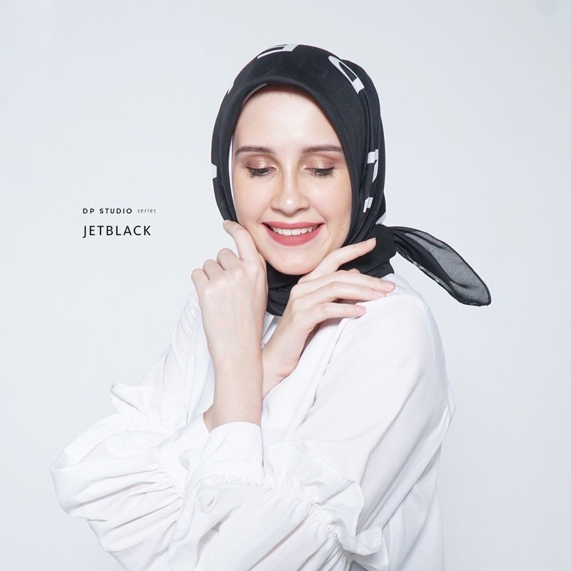 DIAN PELANGI JFW SERIES JET BLACK