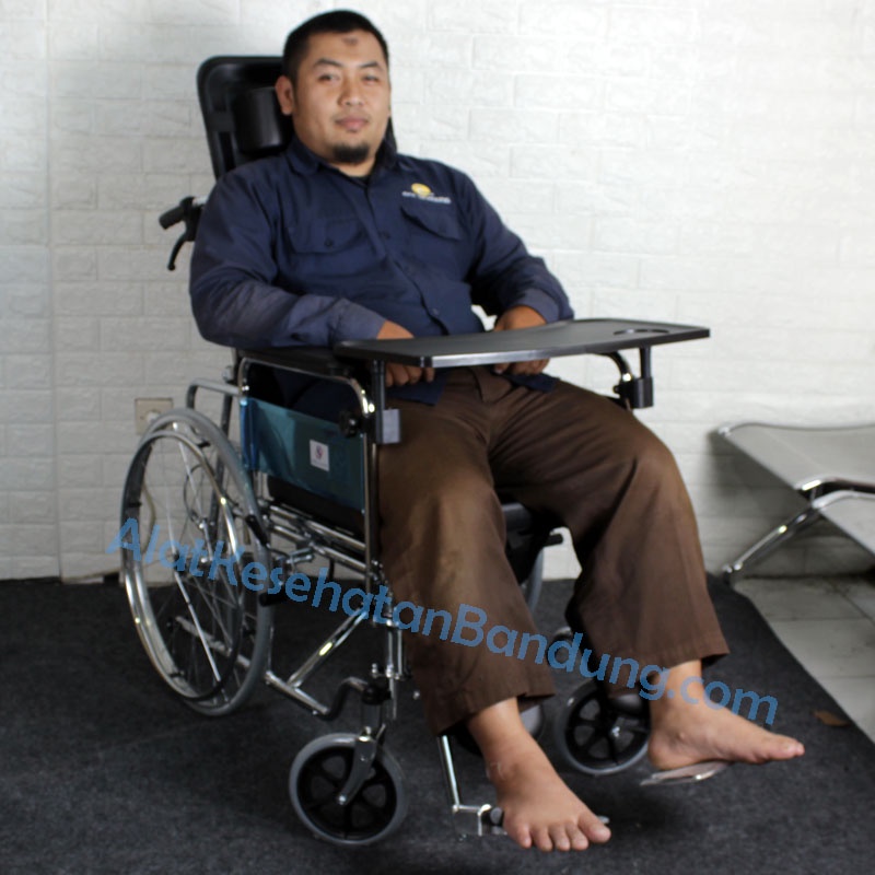 Kursi Roda 4in1 BAB Selonjoran Tiduran Tempat Makan
