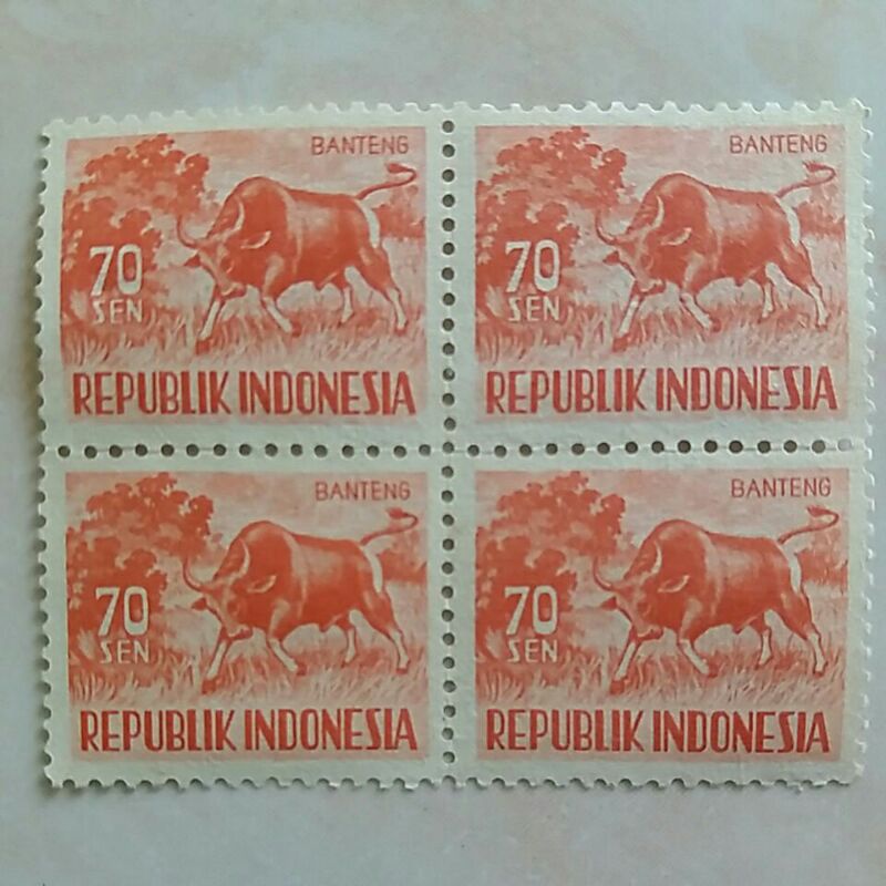 

(AB) Perangko Hewan Kecil 1956 Nominal 70 sen Blok 4 Mint