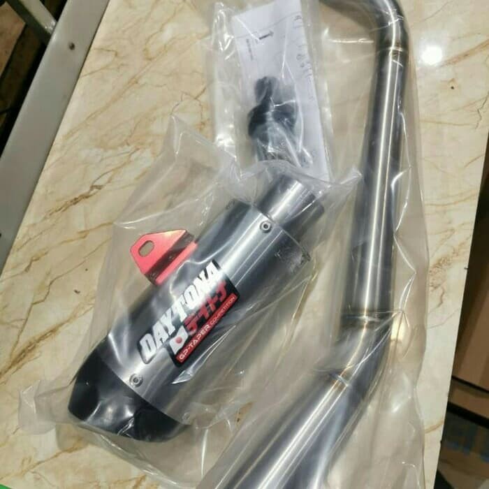 KNALPOT DAYTONA YAMAHA NEW R 15 V3 LED PRODUK DAYTONA ASLI Asli original yamaha