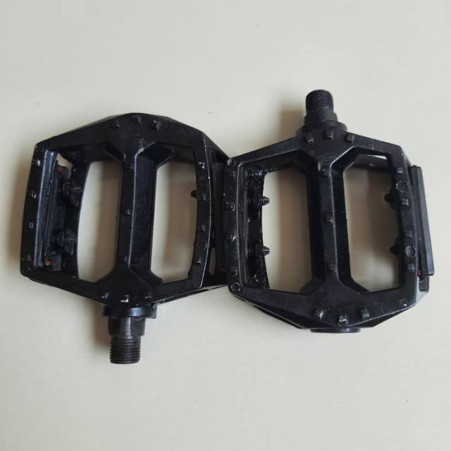 PEDAL ALLOY AS KECIL AS BESAR SEPEDA FIXIE MTB MINION
