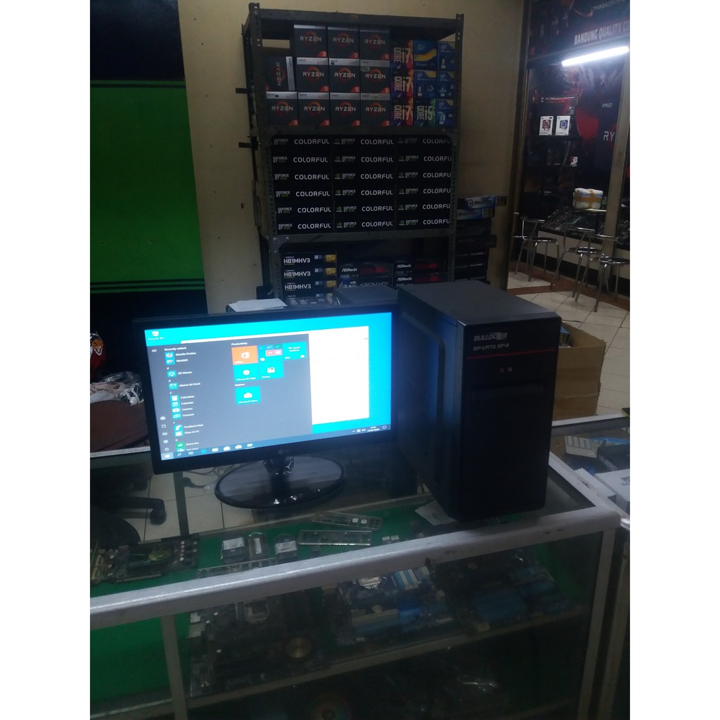 Pc Rakitan core i5 ram 4 gb with LED 19 inch siap pakai