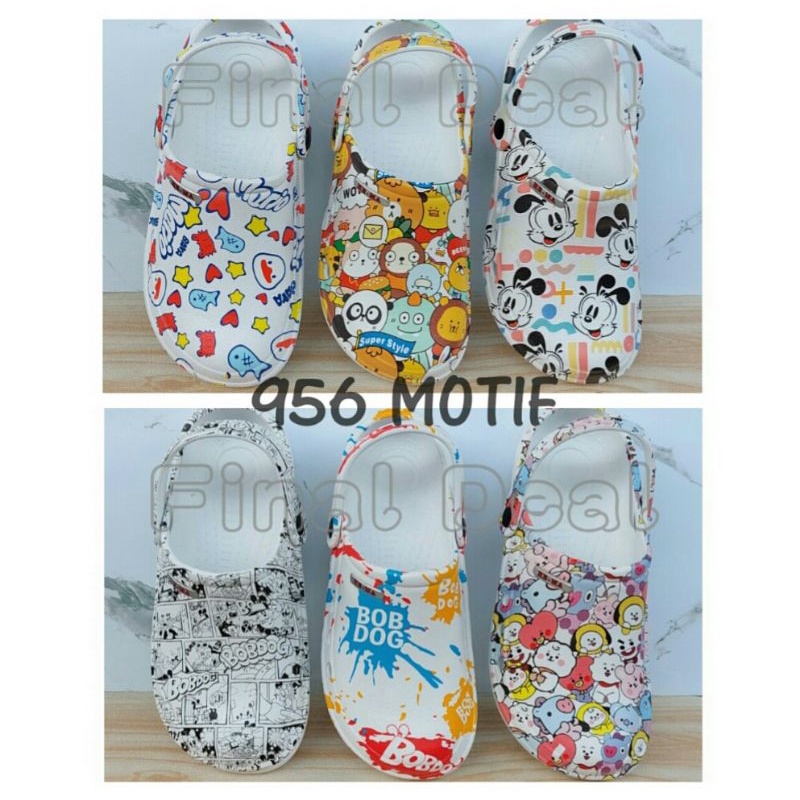 Sandal Baim Motif Kartun Printing, Sandal Kodok Model Crocs BTS Pria Wanita 956 36-40 Sandal Medis Labs, Sandal Hotel, Sandal Rumah