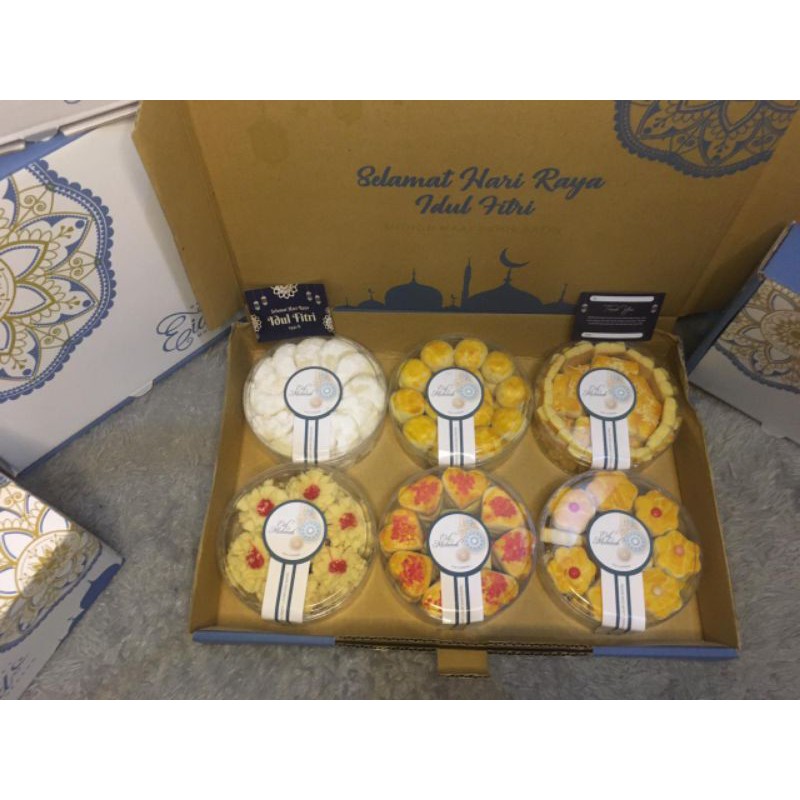 

paket kue lebaran 6 toples