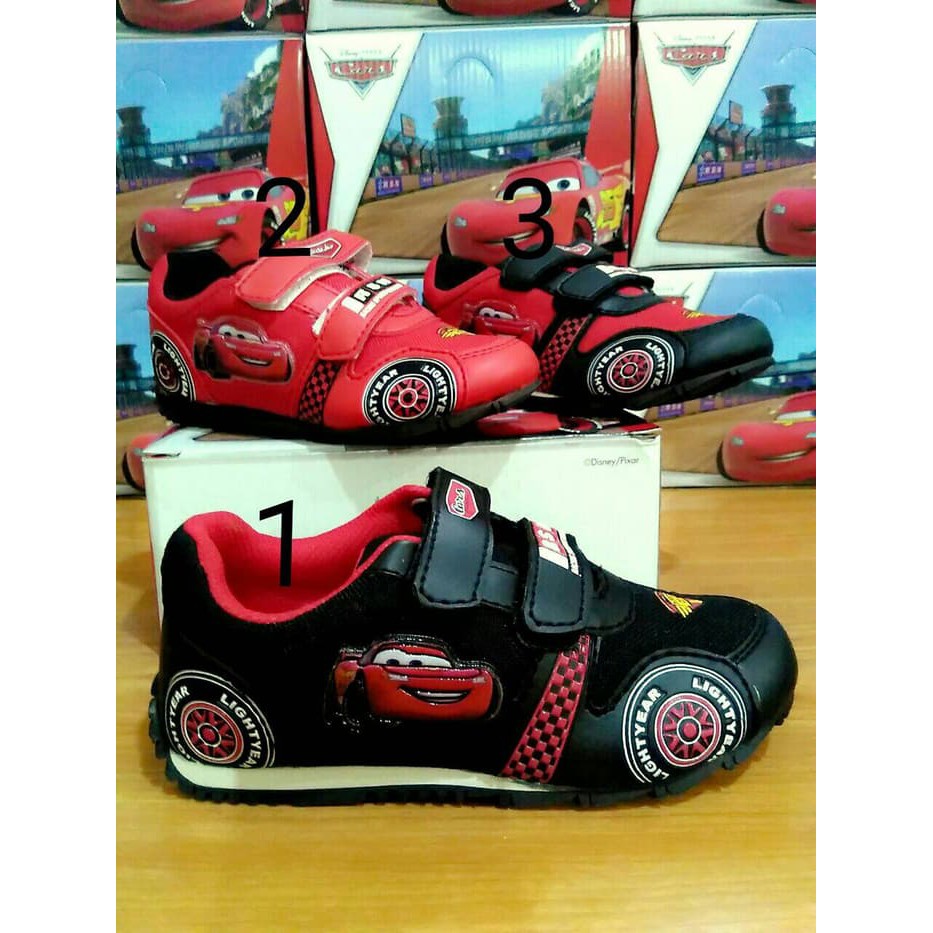 sepatu anak racing cars,merek DISNEY