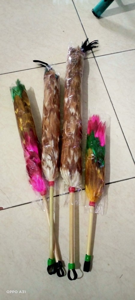 Souvenir Pernikahan Kemoceng Bulu Ayam 17 Cm - Souvenir Unik Ulang Tahun Lucu Sovenir Sofenir Jatim