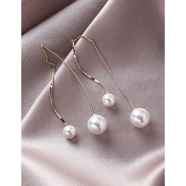 LRC Anting Tusuk Fashion Gold Wavy Curve Fringed Artificial pearl Earrings D35280