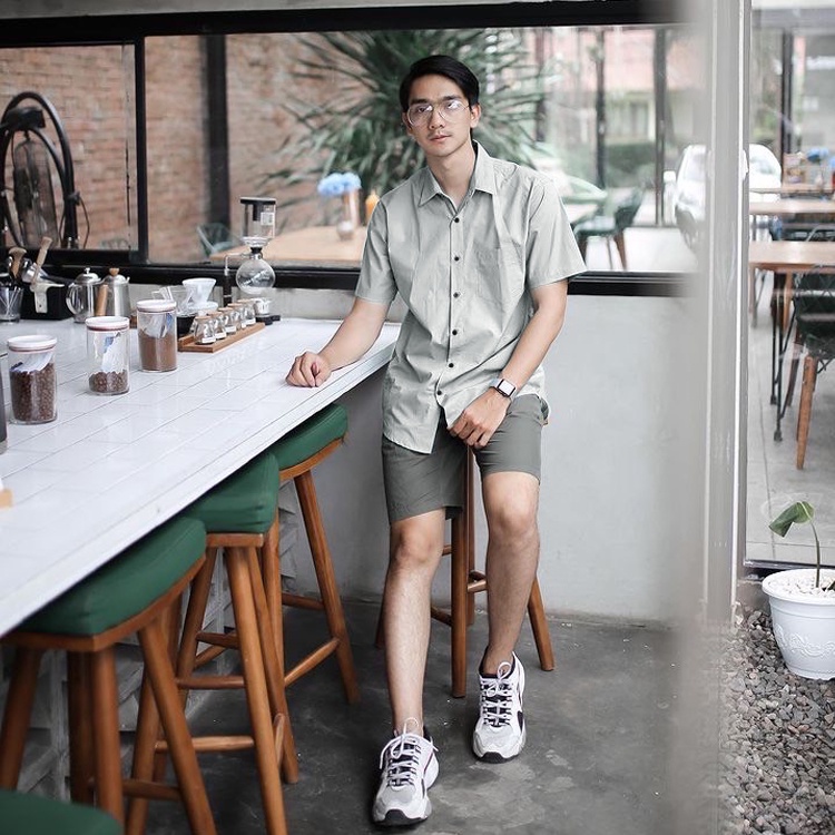 Kemeja Pria Basic Polos Pendek Abu - Kemeja Cotton Pendek Parker Dark Grey Polos - KEMEJA POLOS PRIA