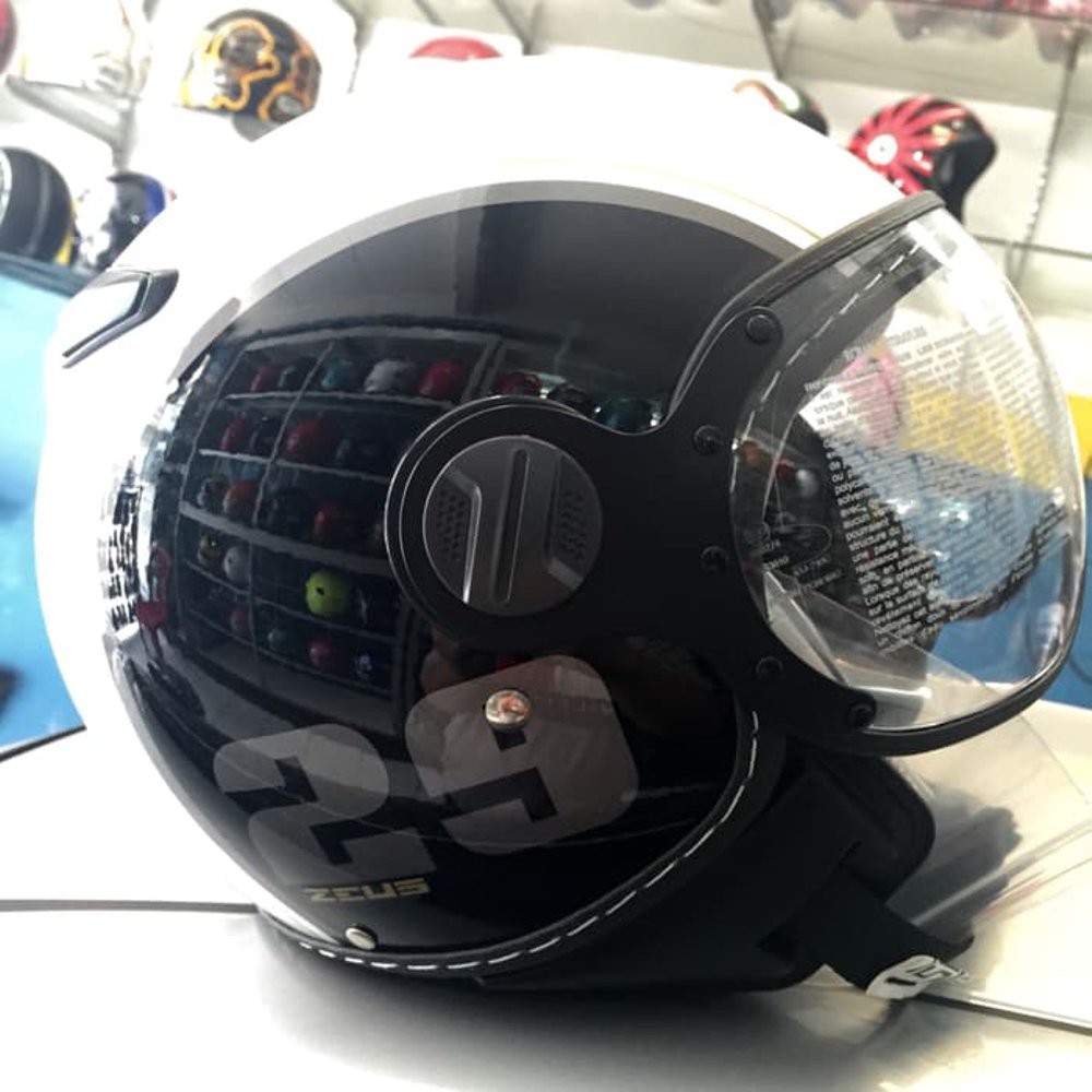 Helm pilot zeus 210 - white 29